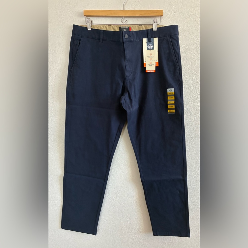 Dockers Men's Athletic Fit Ultimate Chino Pants Smart 360 Flex Blue 38 X 32